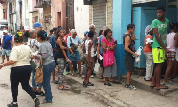 Caída de importaciones y turismo apuntan a hambre en Cuba