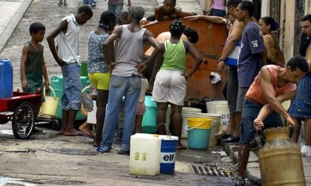 Abusiva tarifa de agua agrava malvivir en Cuba