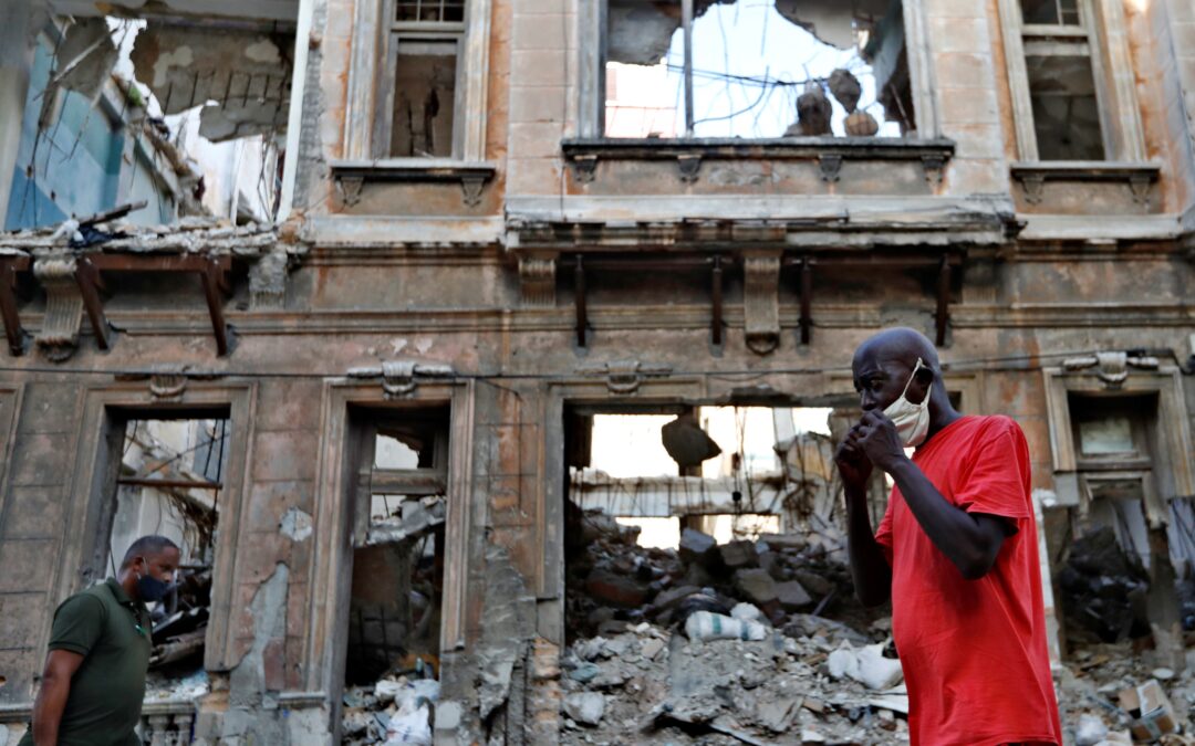 La crisis final del castrismo y la “sorpresa” que derrocó a Ceausescu