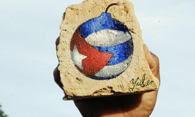 Raúl Castro y su mafia empujan a Cuba hacia un final violento de la dictadura